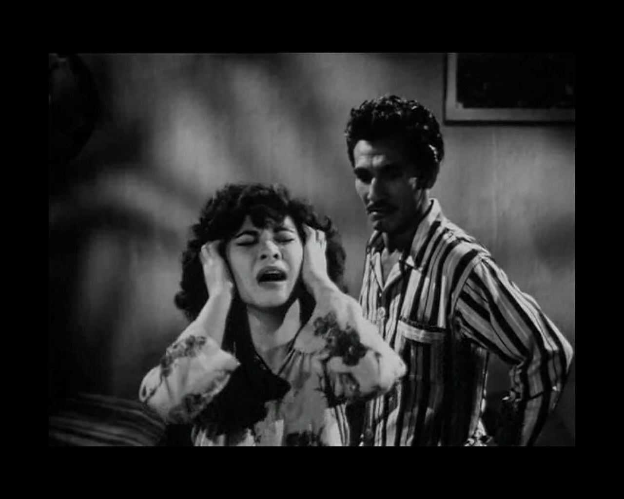 Still from 'Korban Fitnah' (Film source: Asian Film Archive. Courtesy of ©Cathay-Keris Film Pte. Ltd.)