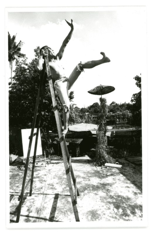 Fig 4: 'Dancing UV', performance at The Artists Village, 1989. Courtesy of Tang Da Wu.